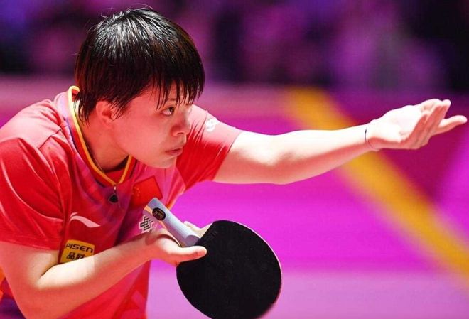 人后卫奥斯 人后卫奥斯