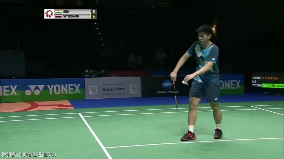 反映了他的 反映了他的